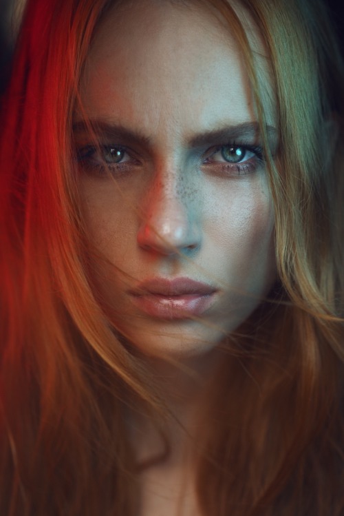 Sex young-sexy-blonde-girls:  By Alessio Albi pictures