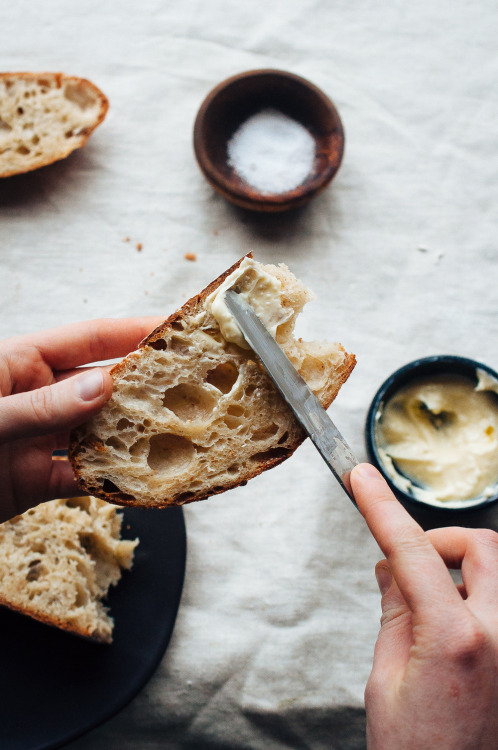 intensefoodcravings: Overnight White Bread | Hint of Vanilla