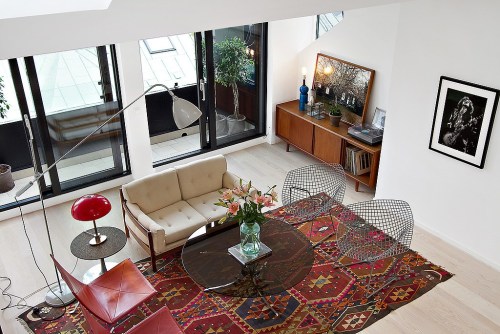 Kilim Rugs ~ My New Obsession
Ok, ok, I use the word obsession a little too much around here. The Kasbah rug has always been my favorite but I find myself having a soft spot for Kilim rugs lately. I particularly love how they warm up a white, pure...