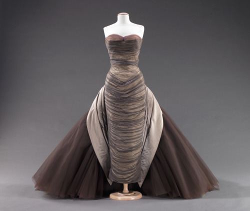 Charles James 1955 Couture  "Butterfly" dress Smoke gray silk chiffon; pale gray silk sati