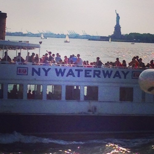 Not a bad day at sea. #StatueOfLiberty (at Governer’s Island)