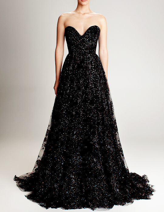 fashion-runways:HAMDA AL FAHIM Couture Fall/Winter 2013 - Tumblr Pics