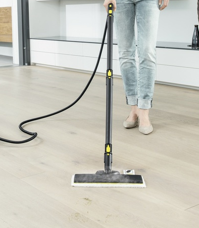 Steam clean your Laminate floor cleaning