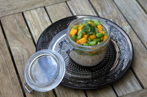 lunch was coconut bulgur topped with an edamame mango salad. refreshingly delicious!