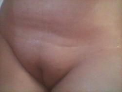 hornyslutbiatch:  after shower clean and smooth :)