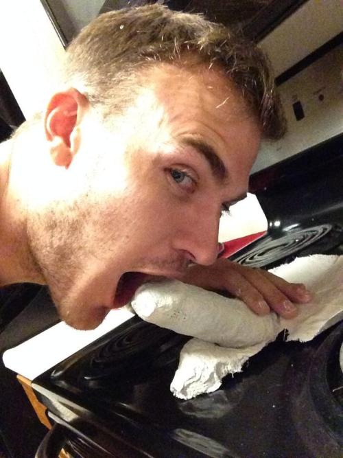 supergaydream:   Christian Wilde twitter pics    