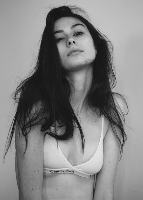 wolvnudes:    Anne Richey @ Mother Model Management by Attilio D’Agostino   