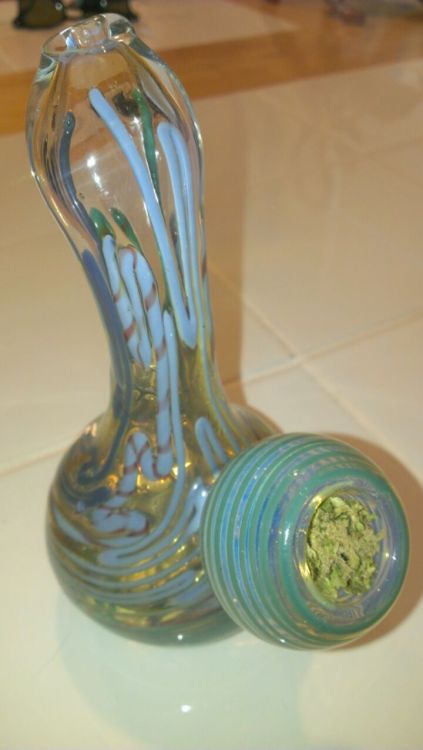 smokegreenlife:  Captain Bubbz friend’s piece 
