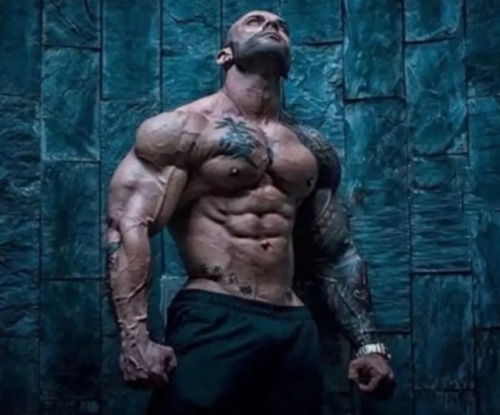 Gianluigi Volti. I Would Just Eat This Man Up! Fuck, He's Hot