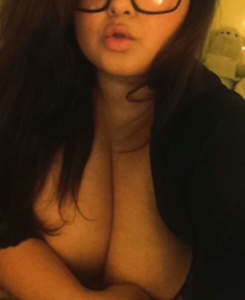 thenewbojay: alex-storm: Sweet dreams You can see my teddy bear in the background, haha. Loves me so