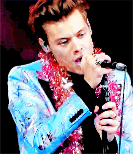 dunkirks: Harry wearing a pink tinselLondon, UK - 10/29