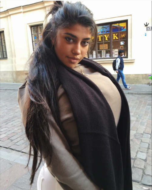 lxvely-stuff: I’m in love with yuval…