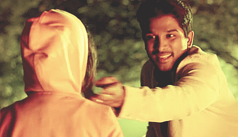 tollywoodprema:  Son of Sathyamurthy trailer X