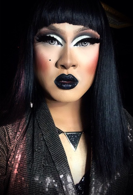 Sex boy-to-girl-transformation:  Drag Queen Diva pictures