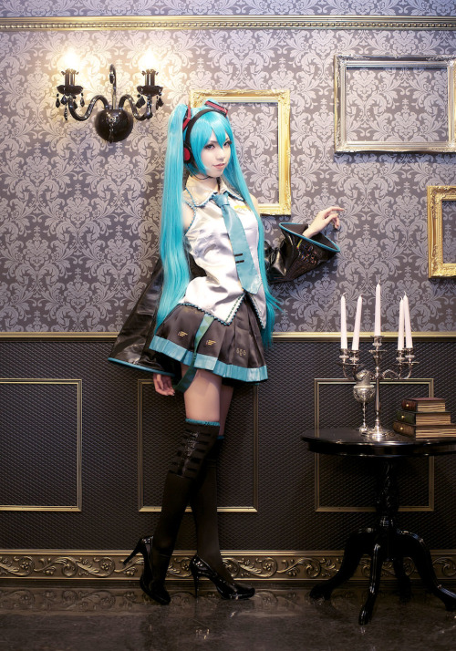 XXX Vocaloid - Miku Hatsune (Ivy) 1 photo