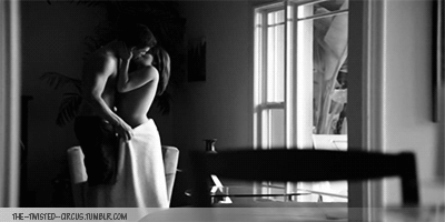 getsuswet:  the—twisted—circus:  Bruce Venture | Brynn Jay | Rise and Shine 