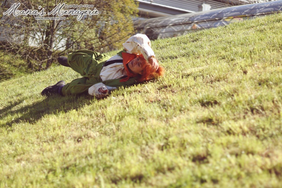 Idea (& Photos) by @adragonstale - so yeah, give the hyperactive circus kid tasks to do, like rolling down a hill. Being Red 