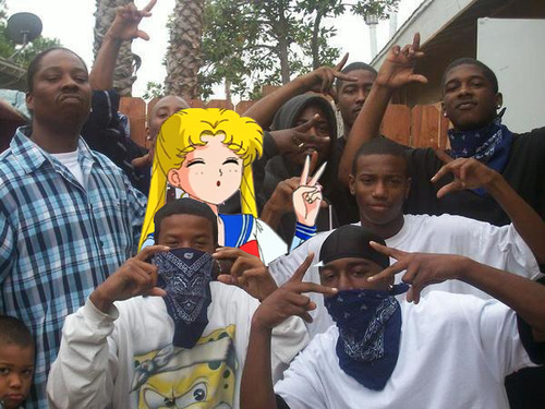 pale-babes-of-ghetto:  —