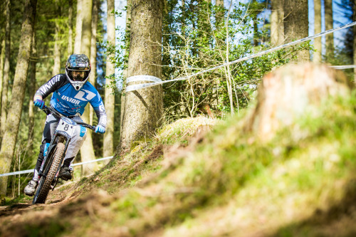 shreddermtbzine:Ruaridh Cunningham on his way to taking the title of Scottish Champion at Ae Forest 