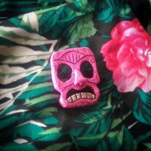 Anguished Tiki brooch for my beautiful girlfriends floristy graduation. . . . #tiki #tikipin #brooch