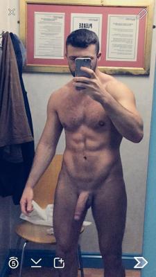 nakedpicturesofyourdad:  heterosexual Welshman Max Deeds