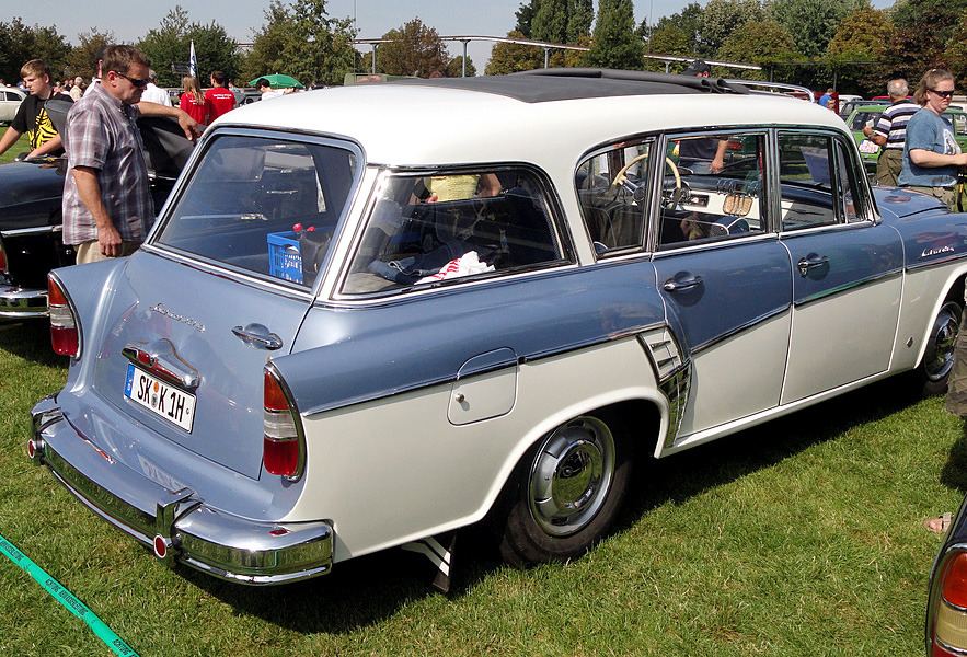 Carsthatnevermadeitetc — Horch/Saschsenring P240 Kombi, 1957. From...