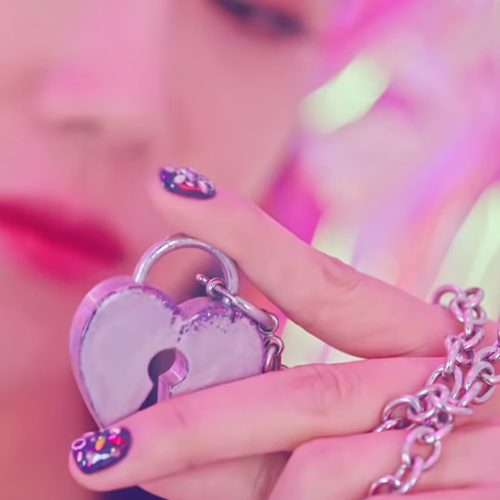 zencons:apink - %% (2019)(hands &amp; objects)