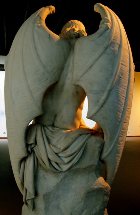 kaon4shi:alwaysenduphere:Le génie du mal [The genius of evil, aka; Lucifer]; Guillaume Geefs“The sta