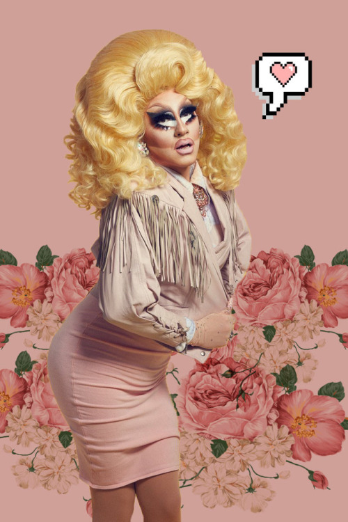 trixiemattelle:Trixie Mattel + Flowers 