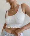 enfezada: Aquela blusinha transparente e sem sutiã: típica provocação de dona