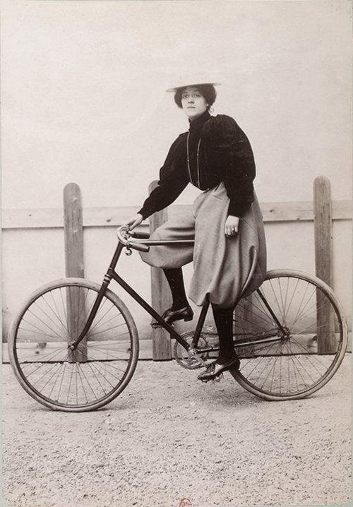 decimonono:  1897-1898. Collection Jules Beau. Photographie sportive. Cyclisme. (vía Biblioth