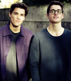  Jack and Finn Harries 