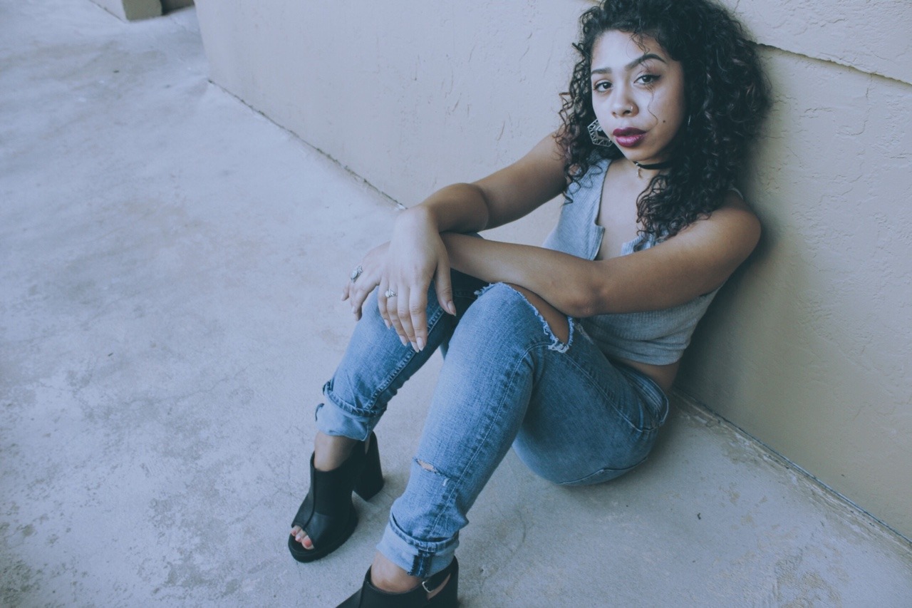 fuckyeahblackbeauties:  Black women come in different colors and shapes. We are multidimensional.
