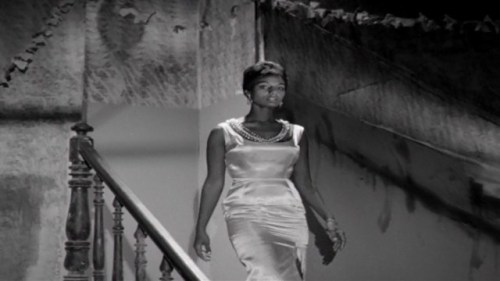 vintagewoc:Luiza Maranhao in A Grande Feira (1961)