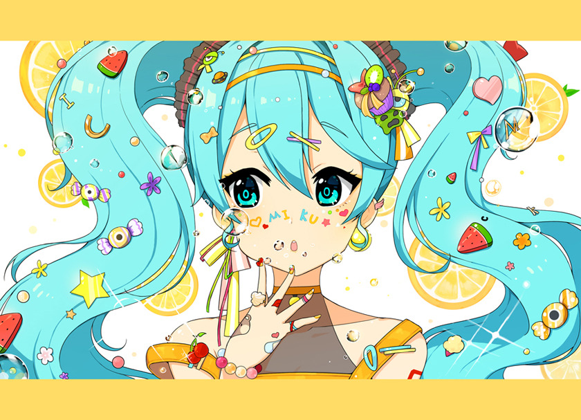 121020