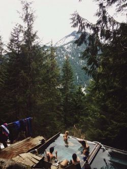 hippie-tranquility:  getlost-in-nature:  Explore The World   