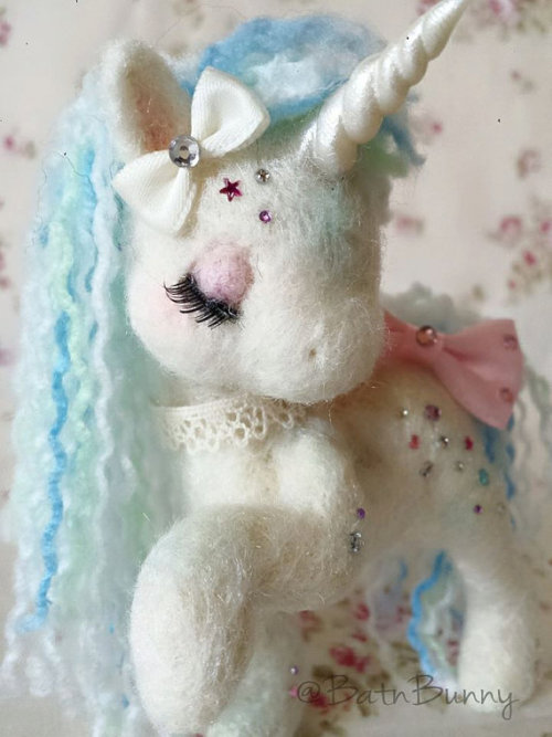 honeyed-heart:these needle felted unicorns are the most adorable things i have ever seen