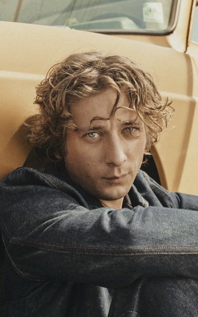 Jeremy Allen White 08531c549a31a05234c1fee421681869dc8bfc4a