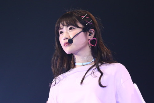 sayamirupost:  NMB48 8th Anniversary Live Day 1 in   Makuhari Messe      Queentet  - Which one ♪  