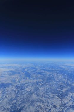 gravitationalbeauty:  Flight by Pavel Redikh