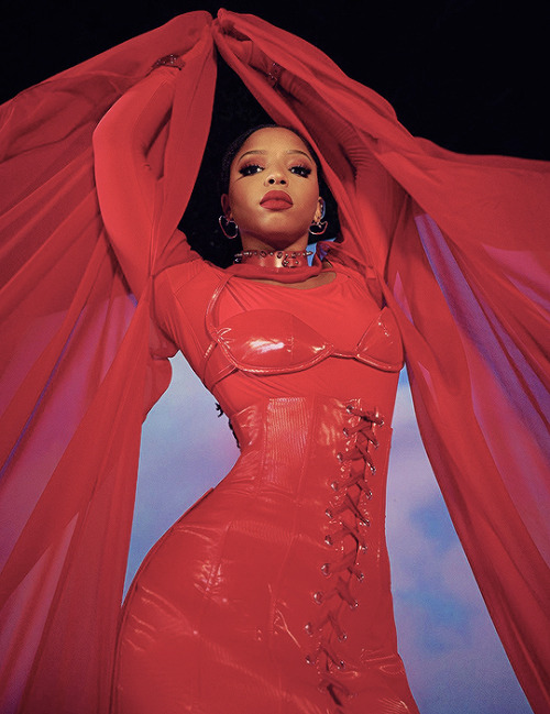 femalepopculture: chloexhalle: all red everything  