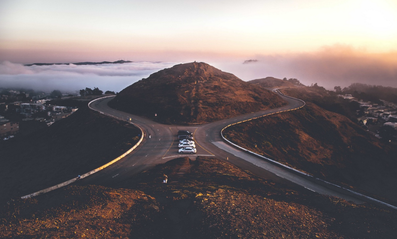 parkmerced:  Drive into the sunset and you’ll find fog… Twin Peaks. San Francisco,
