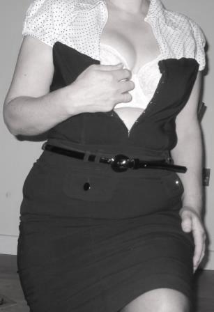 hatsandpanties:I don’t usually ‘dress up’  but here is the ‘Sexy Secretary’ as request for one of my