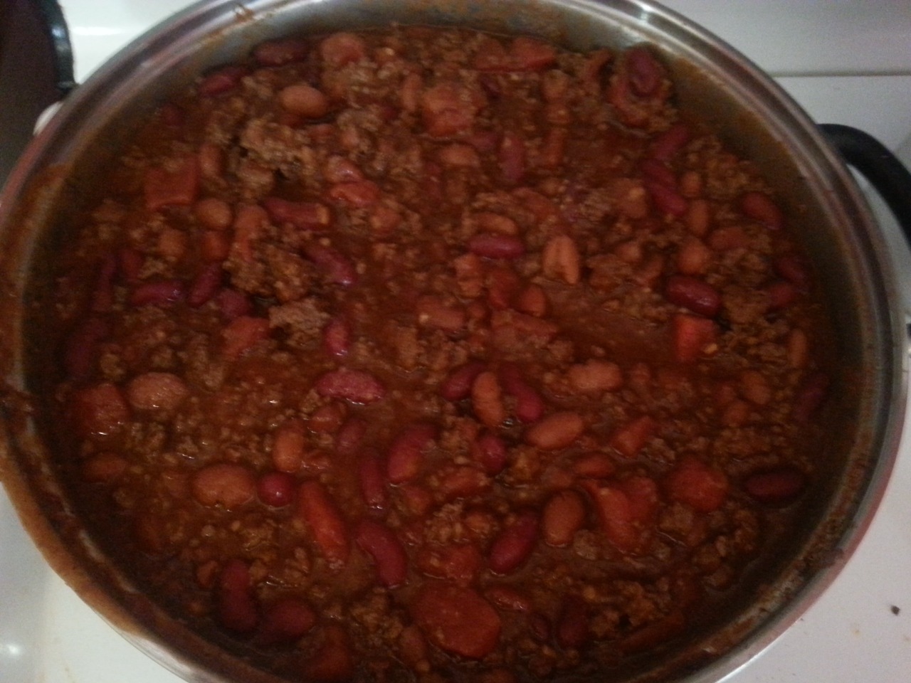tylerstrouble:  Venison chili for supper…looks delicious!