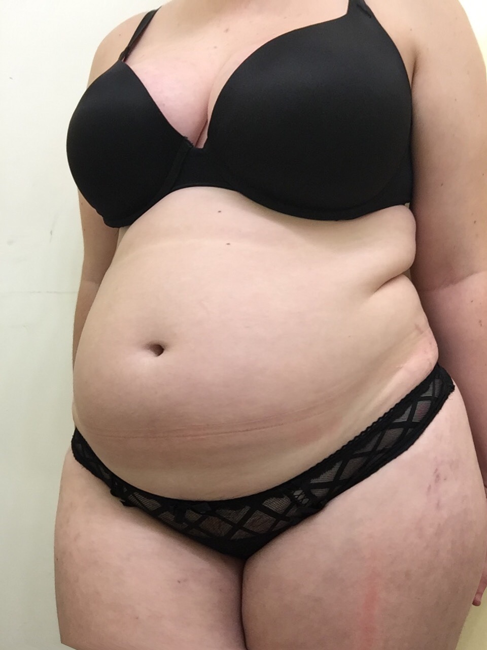 tianastummy:chubby dream girl