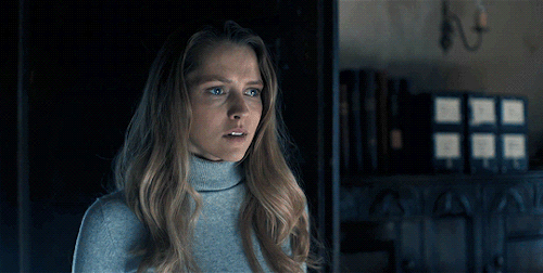 chloesdeckers:Adow premiere challenge  → week 1 (favorite main character): Diana Bishop