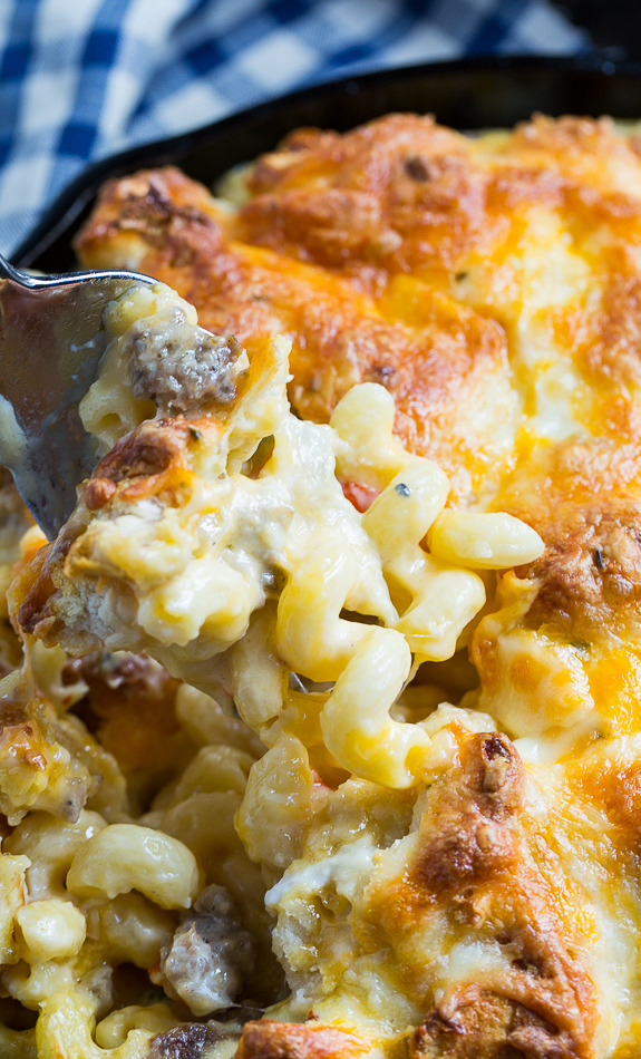 foodffs:  Breakfast Mac and CheeseReally nice recipes. Every hour.