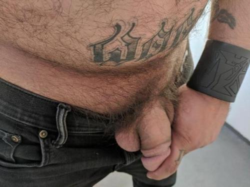 huerosmith:i wanna kiss it.