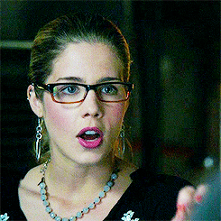charlottsullivan:  cuties with glasses (✿◠‿◠) 
