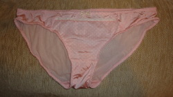 Pretty pink panties to go with your pink bra&hellip;..you deserve the best&hellip;